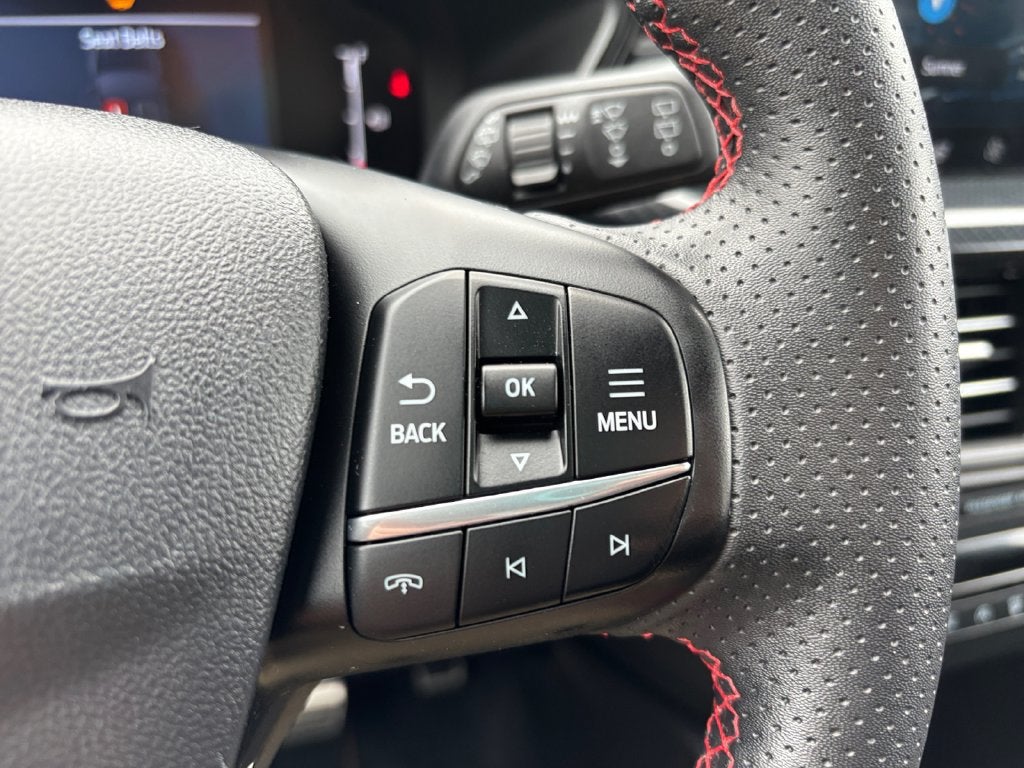 2023 Ford Escape ST-Line Select