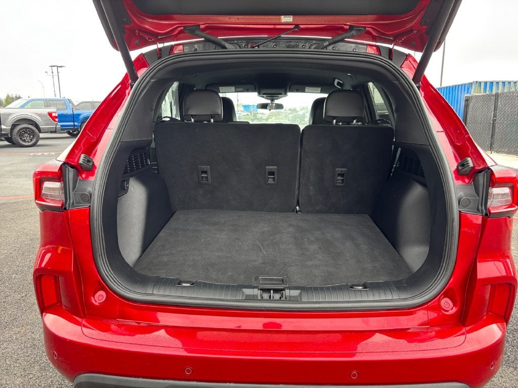 2023 Ford Escape ST-Line Select