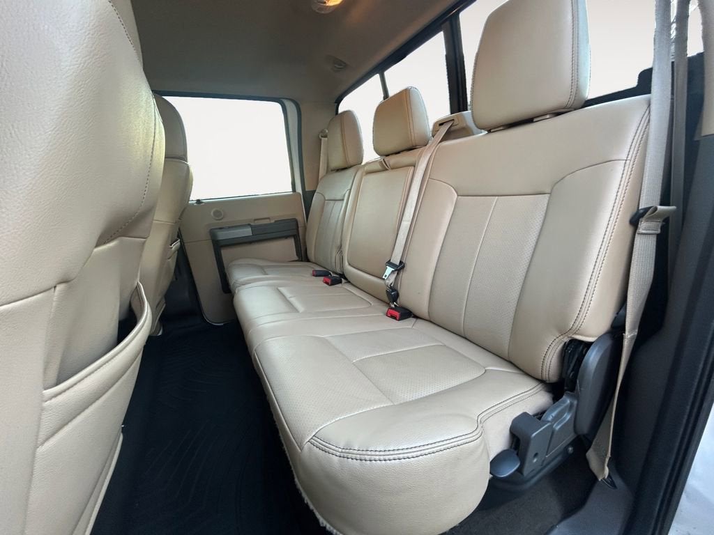 2016 Ford Super Duty F-350 DRW Lariat