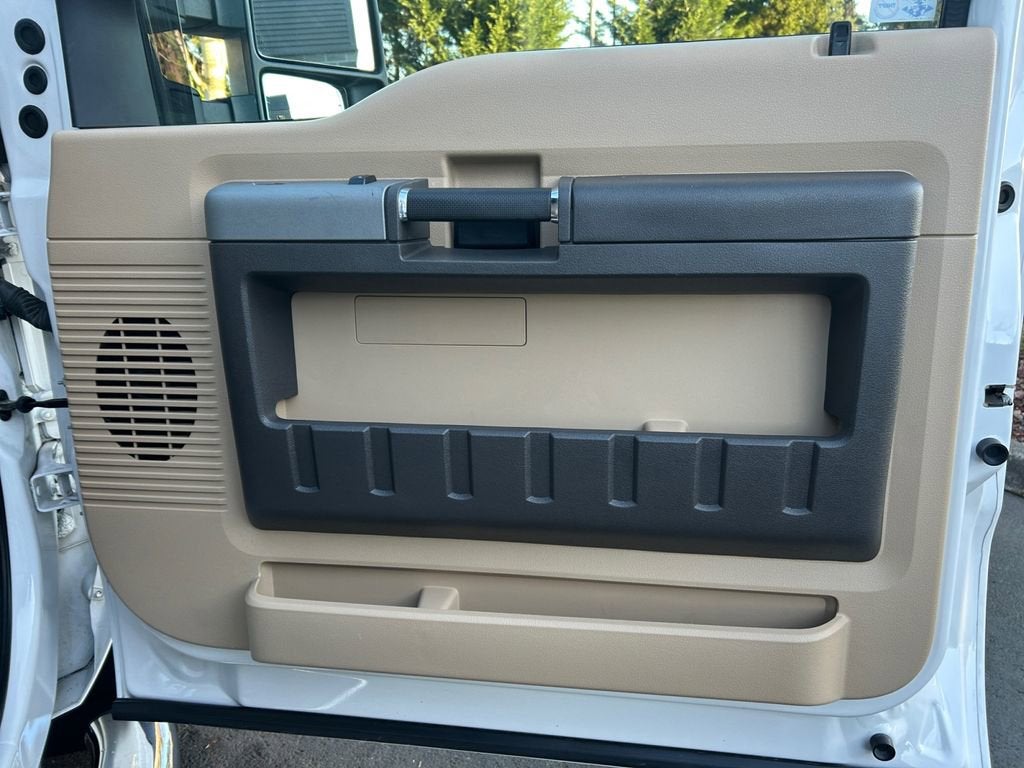 2016 Ford Super Duty F-350 DRW Lariat