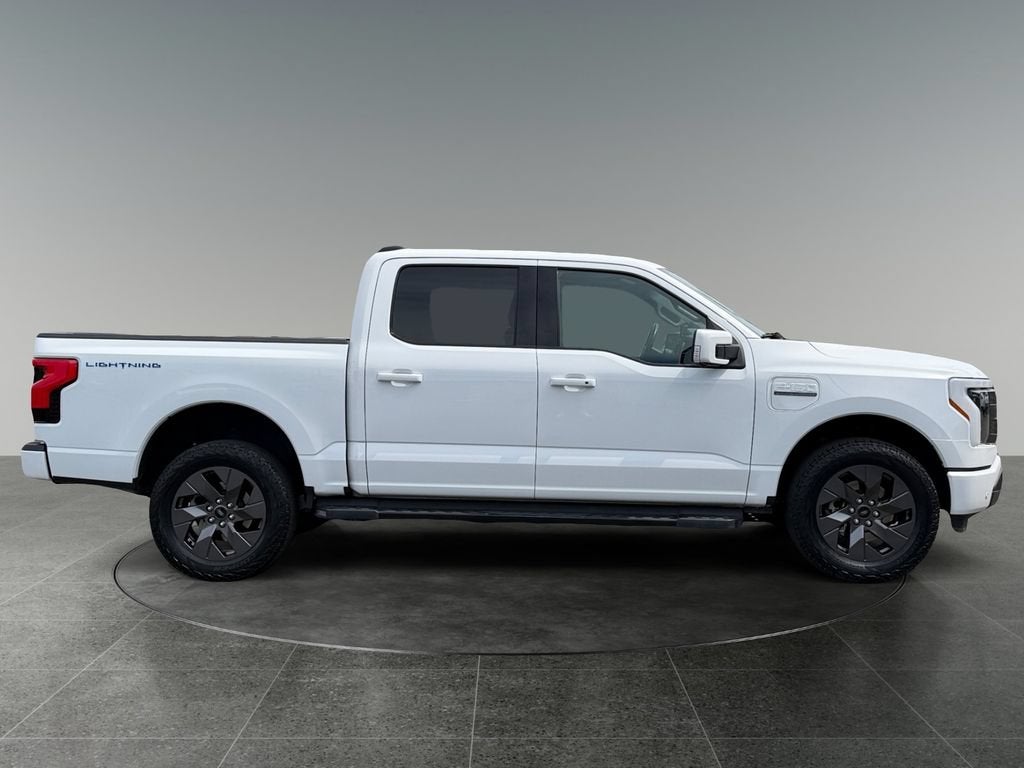 2023 Ford F-150 Lightning LARIAT