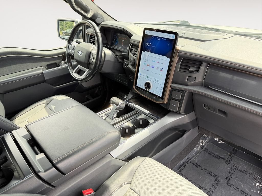 2023 Ford F-150 Lightning LARIAT