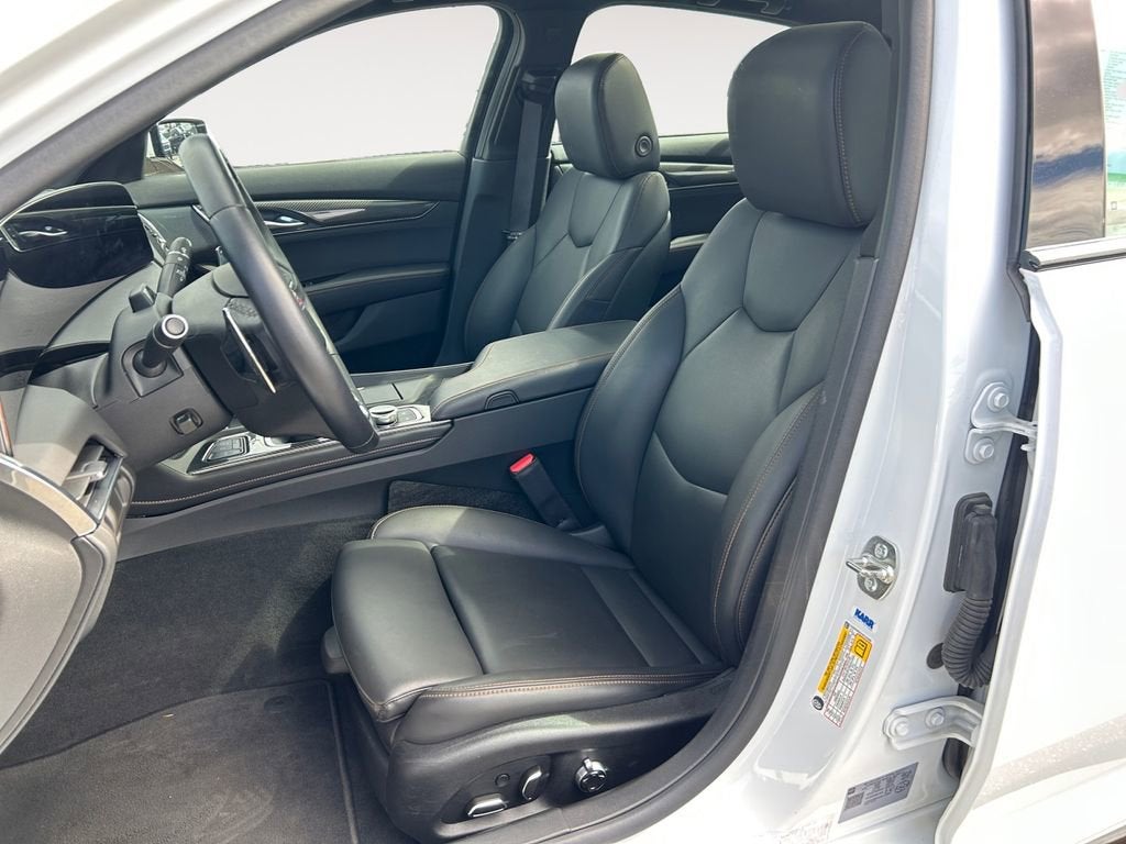 2025 Cadillac CT5 Sport