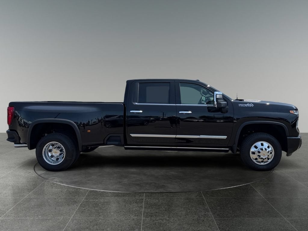 2026 Chevrolet Silverado 3500 HD High Country DRW