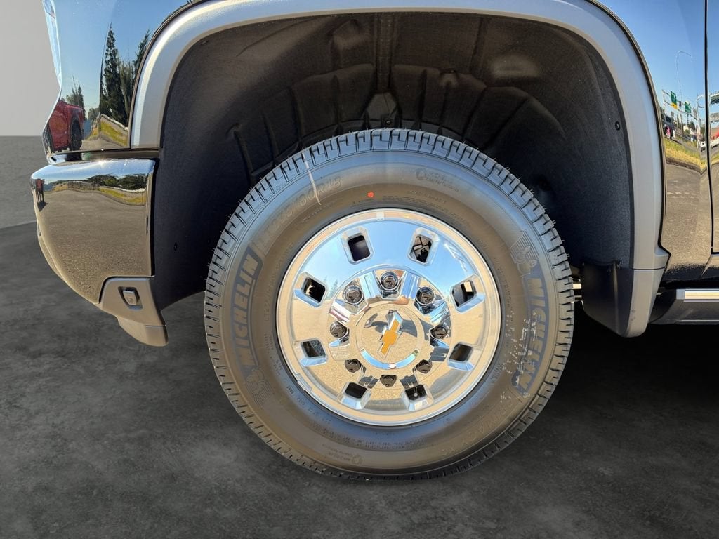 2026 Chevrolet Silverado 3500 HD High Country DRW