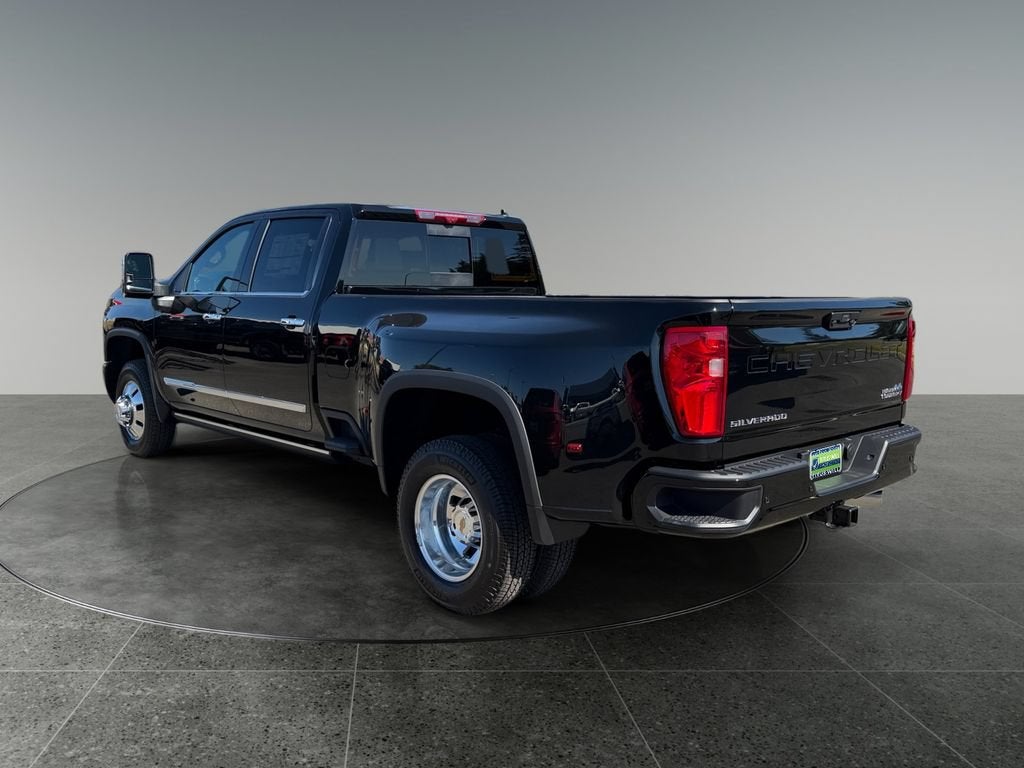 2026 Chevrolet Silverado 3500 HD High Country DRW