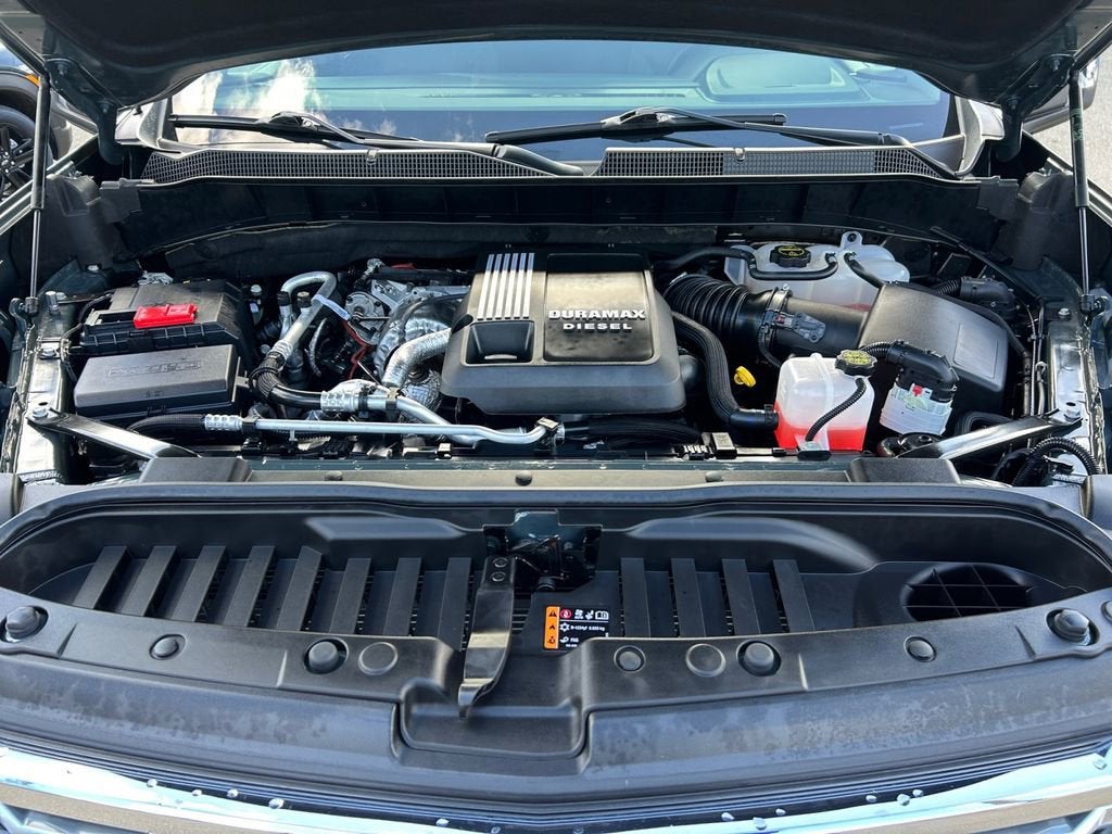 2025 Chevrolet Silverado 1500 LTZ