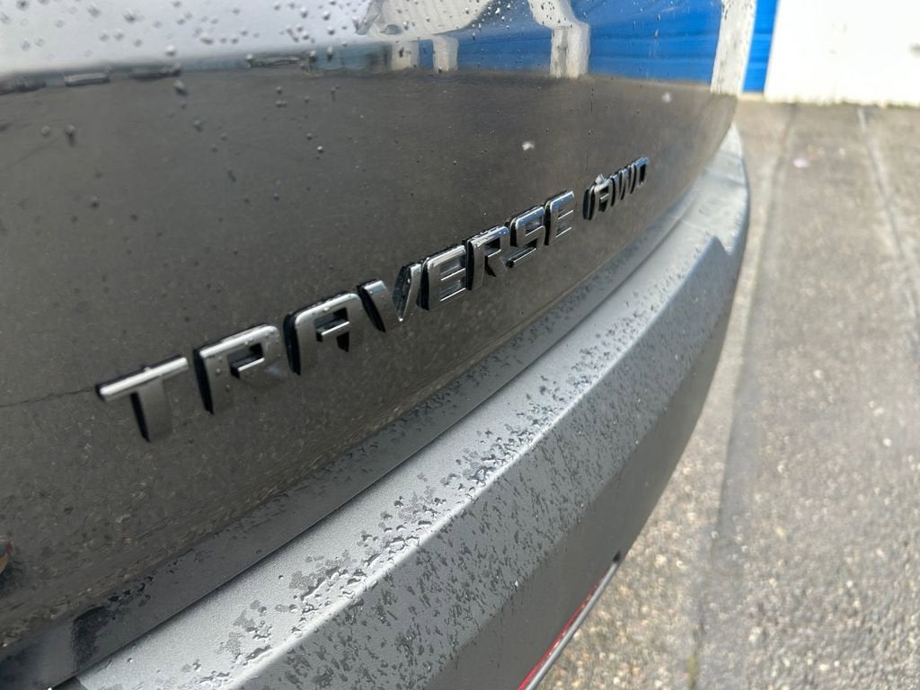 2023 Chevrolet Traverse RS