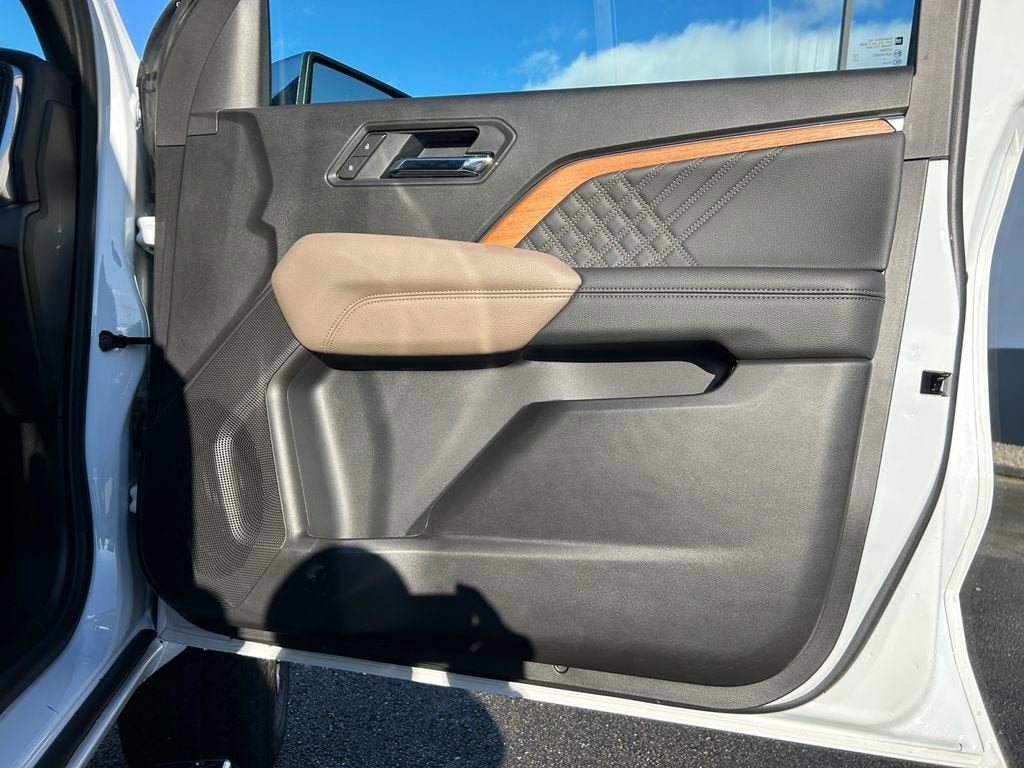 2025 GMC Canyon Denali