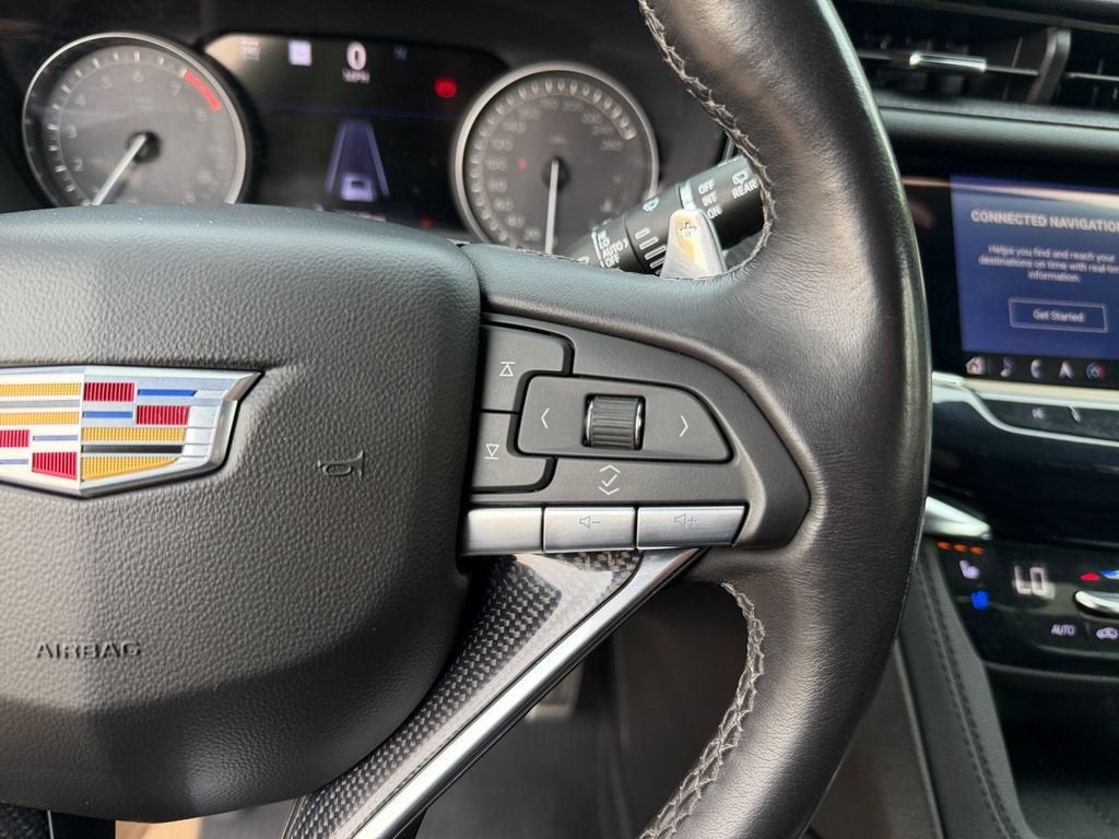 2024 Cadillac XT6 Sport