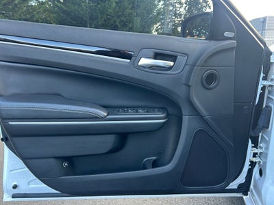 2022 Chrysler 300 300S