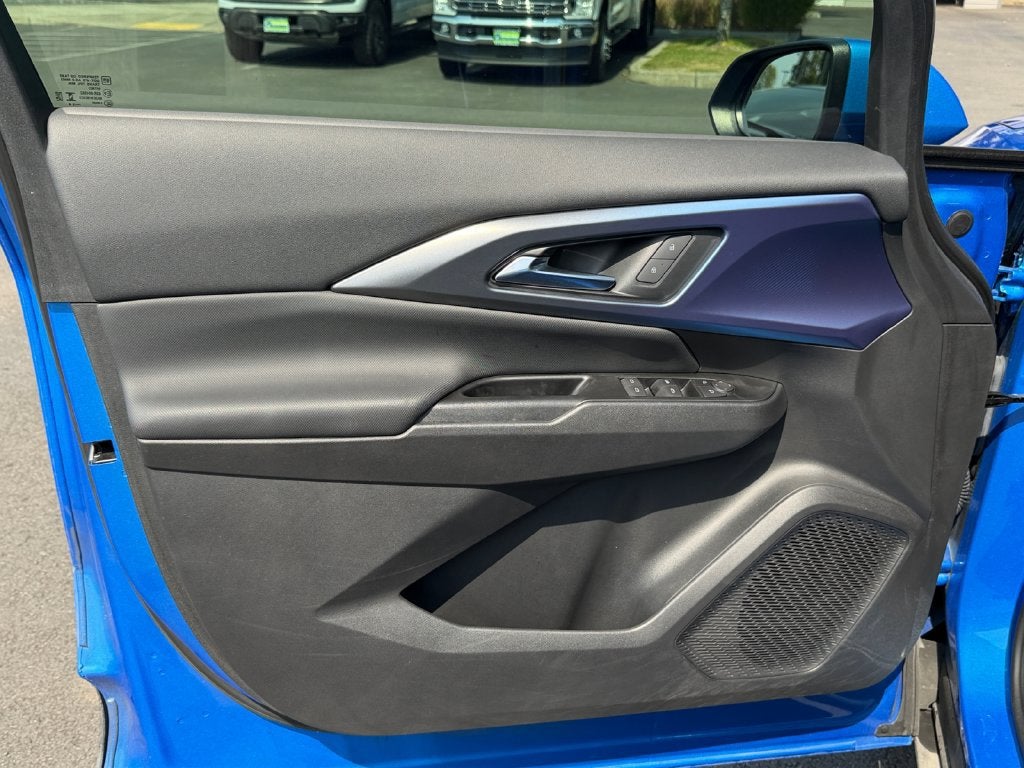 2024 Chevrolet Equinox EV 2LT