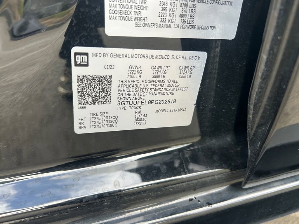 2023 GMC Sierra 1500 AT4X