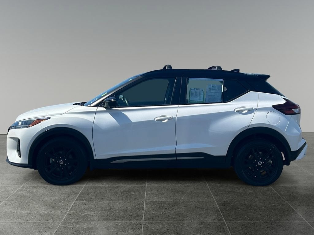 2021 Nissan Kicks SR