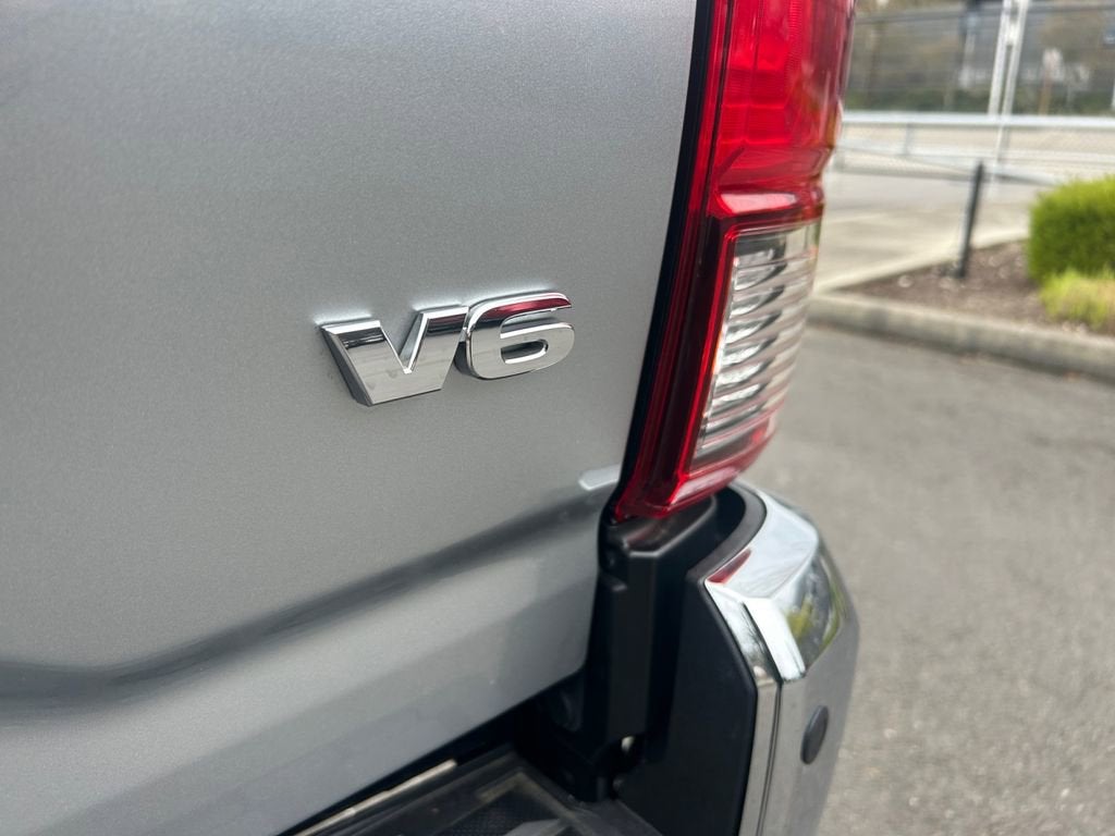 2022 Toyota Tacoma 4WD SR