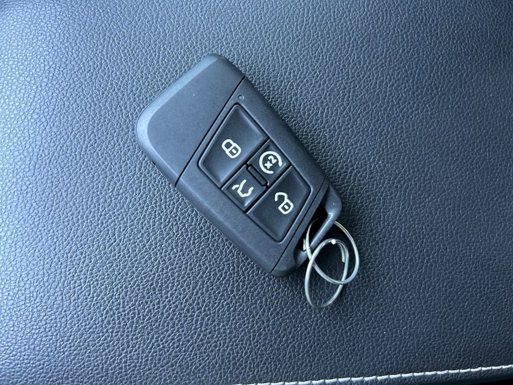 2022 Volkswagen Tiguan SEL R-Line