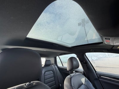 2015 Volkswagen Golf GTI 2.0T SE 4-Door