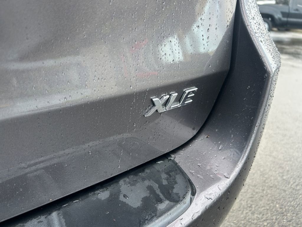 2019 Toyota Sienna XLE Auto Access Seat