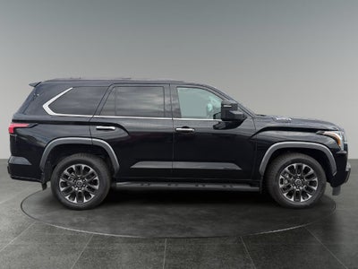 2023 Toyota Sequoia SR5