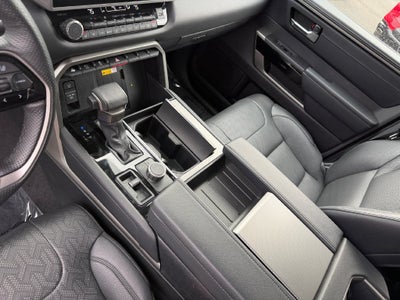 2023 Toyota Sequoia SR5