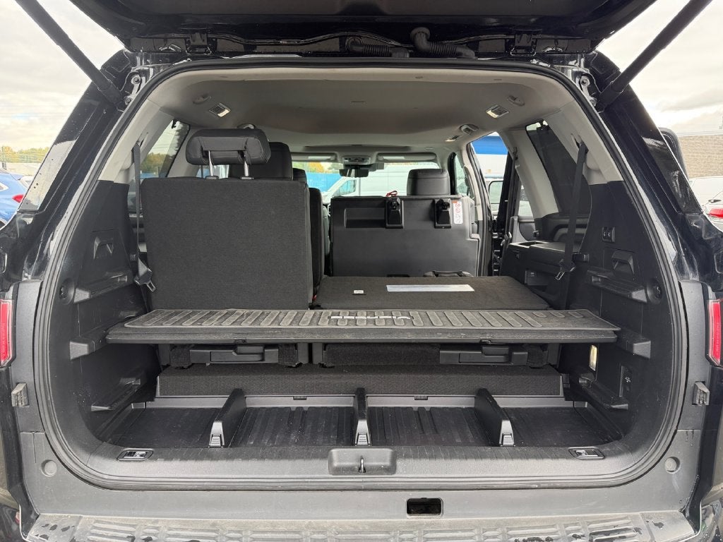 2023 Toyota Sequoia SR5