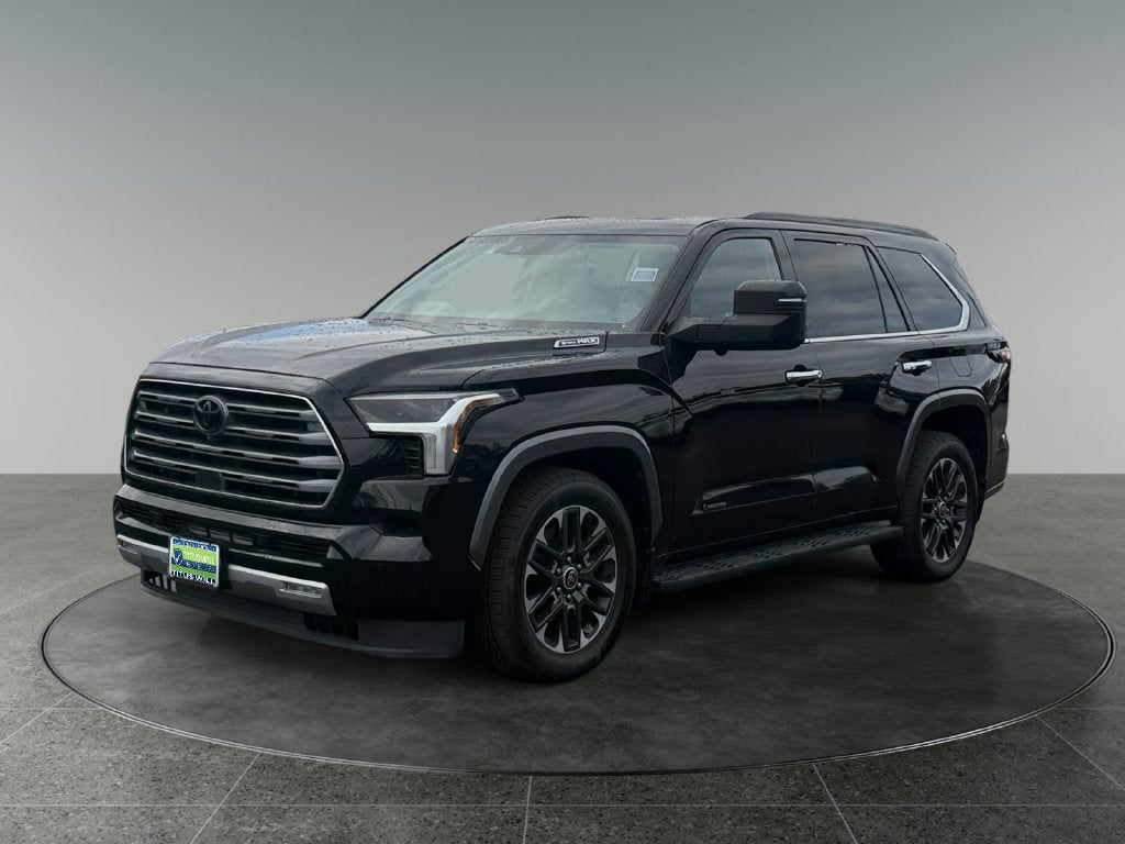 2023 Toyota Sequoia SR5
