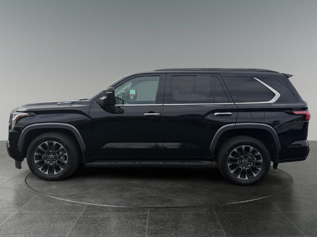 2023 Toyota Sequoia SR5