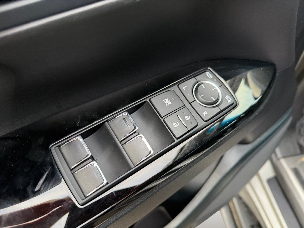 2021 Lexus LX LX 570