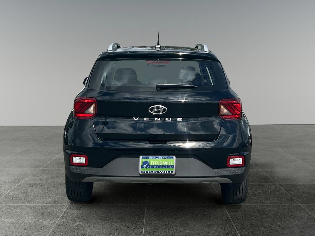 2025 Hyundai Venue SEL