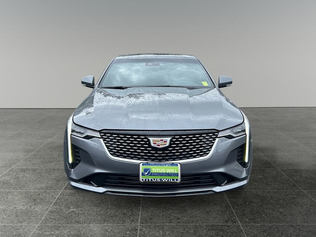 2022 Cadillac CT4 Luxury