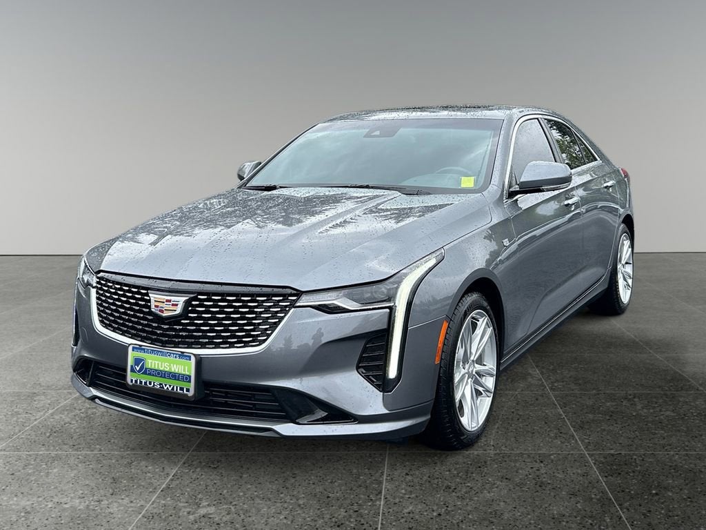 2022 Cadillac CT4 Luxury