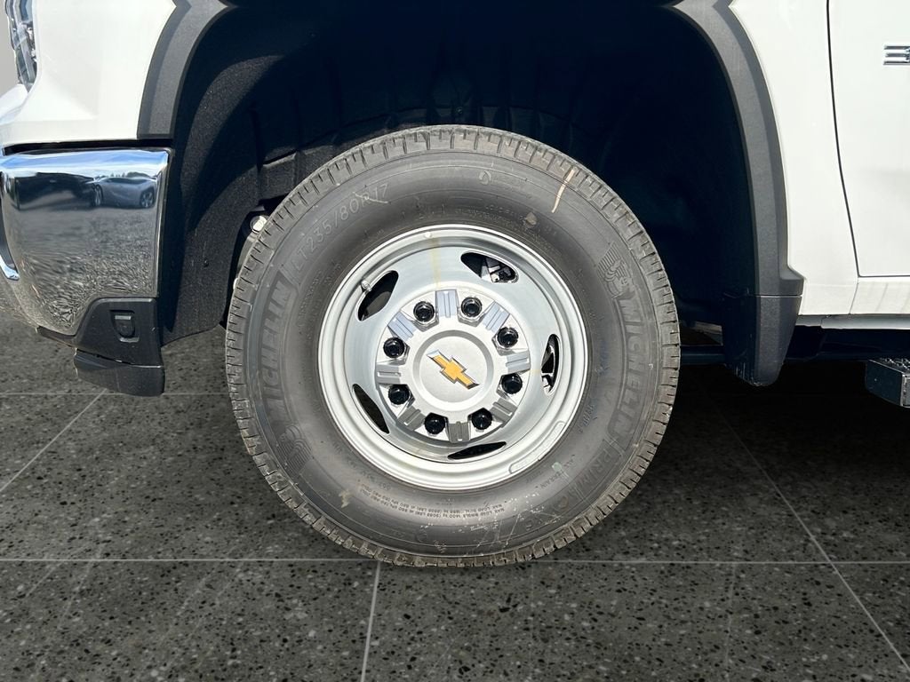 2025 Chevrolet Silverado 3500 HD Chassis Cab Work Truck