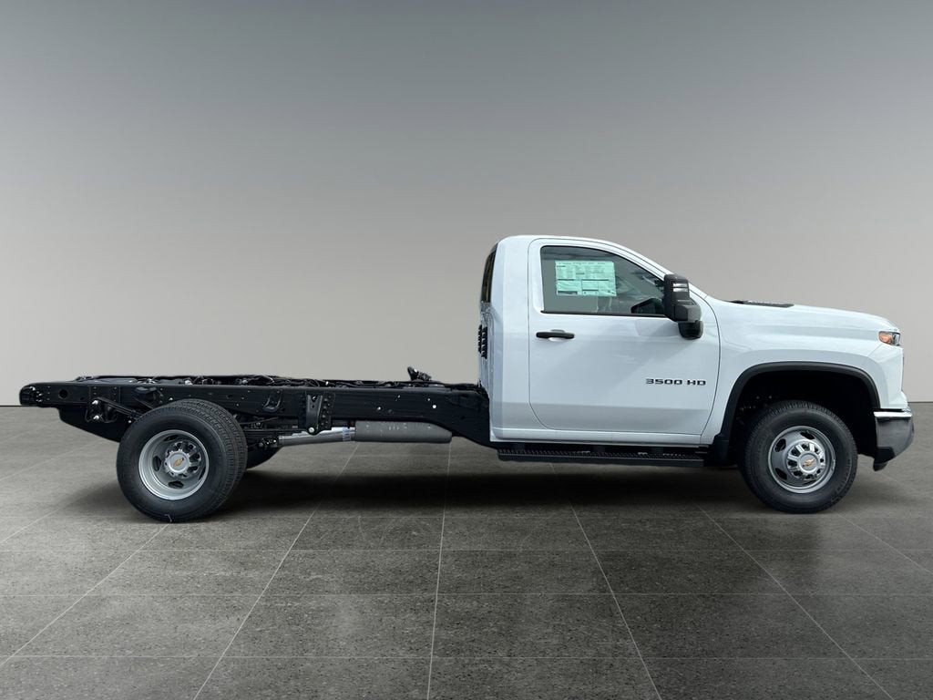 2026 Chevrolet Silverado 3500 HD Chassis Cab Work Truck