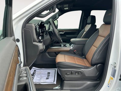 2025 Chevrolet Silverado 3500 HD High Country