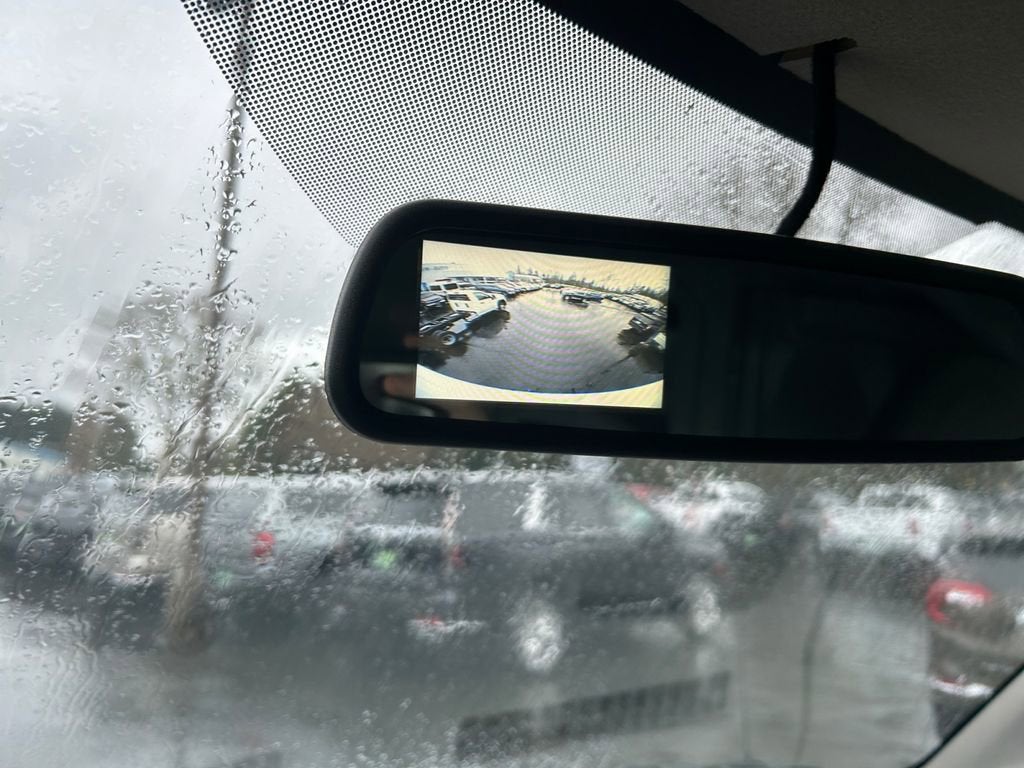 2025 GMC Savana Cutaway 3500 1WT