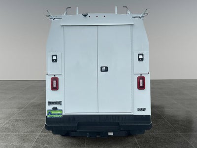 2025 GMC Savana Cutaway 3500 1WT