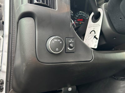 2025 GMC Savana Cutaway 3500 1WT