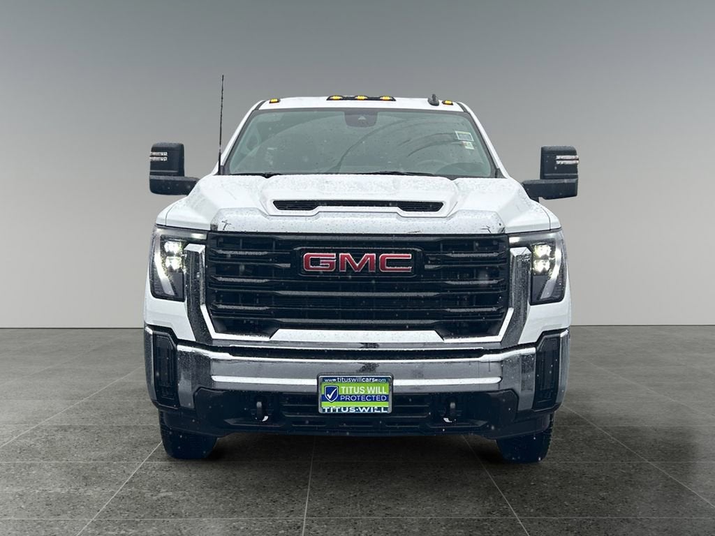 2026 GMC Sierra 3500 HD Chassis Cab Pro