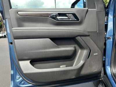 2025 Chevrolet Suburban Premier