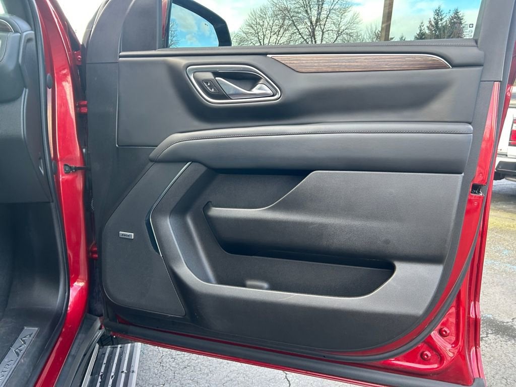 2023 Chevrolet Suburban High Country