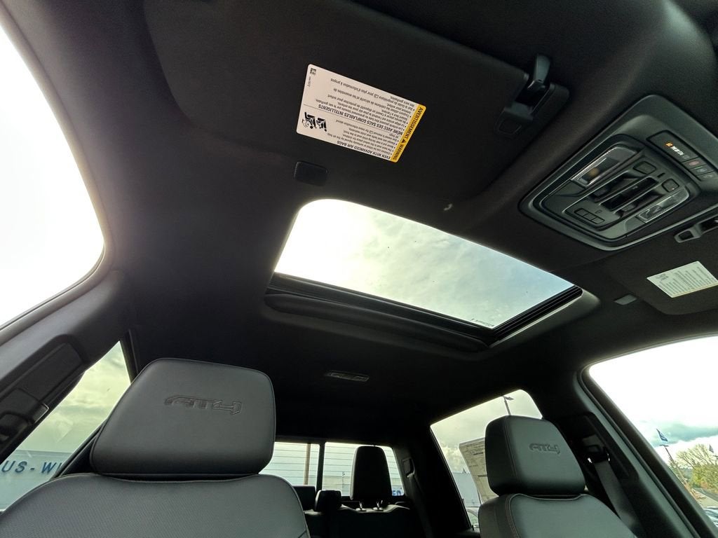 2025 GMC Sierra 2500 HD AT4