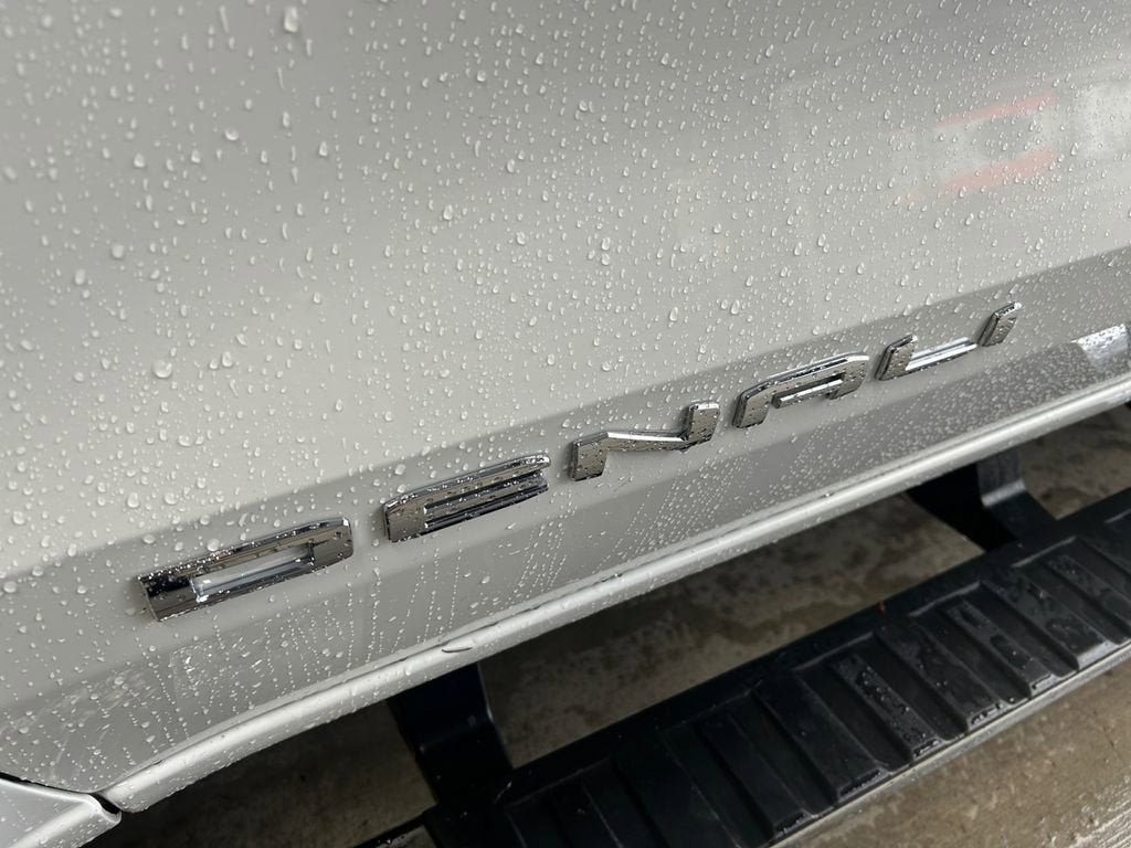 2023 GMC Canyon Denali