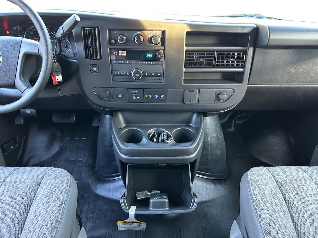 2025 GMC Savana Cargo 2500 Work Van