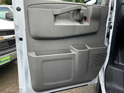 2025 GMC Savana Cargo 2500 Work Van