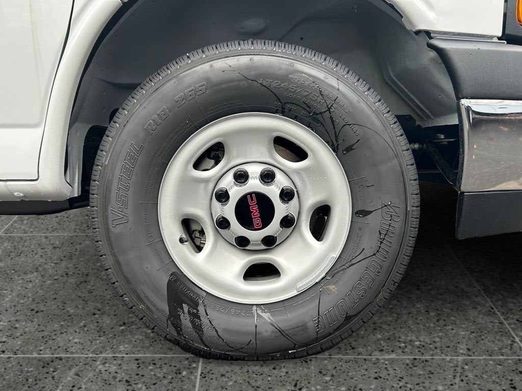 2025 GMC Savana Cargo 2500 Work Van