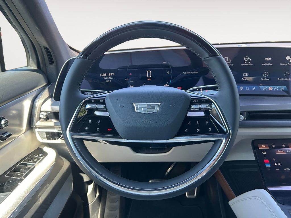 2026 Cadillac VISTIQ Luxury