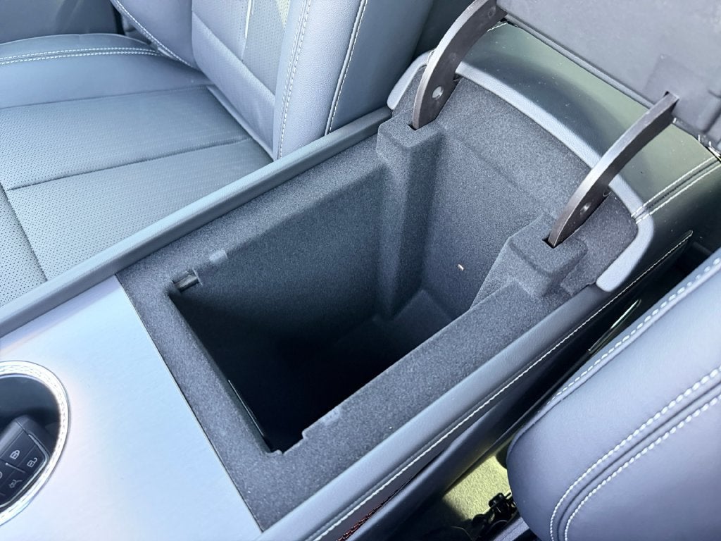 2027 Cadillac VISTIQ Sport