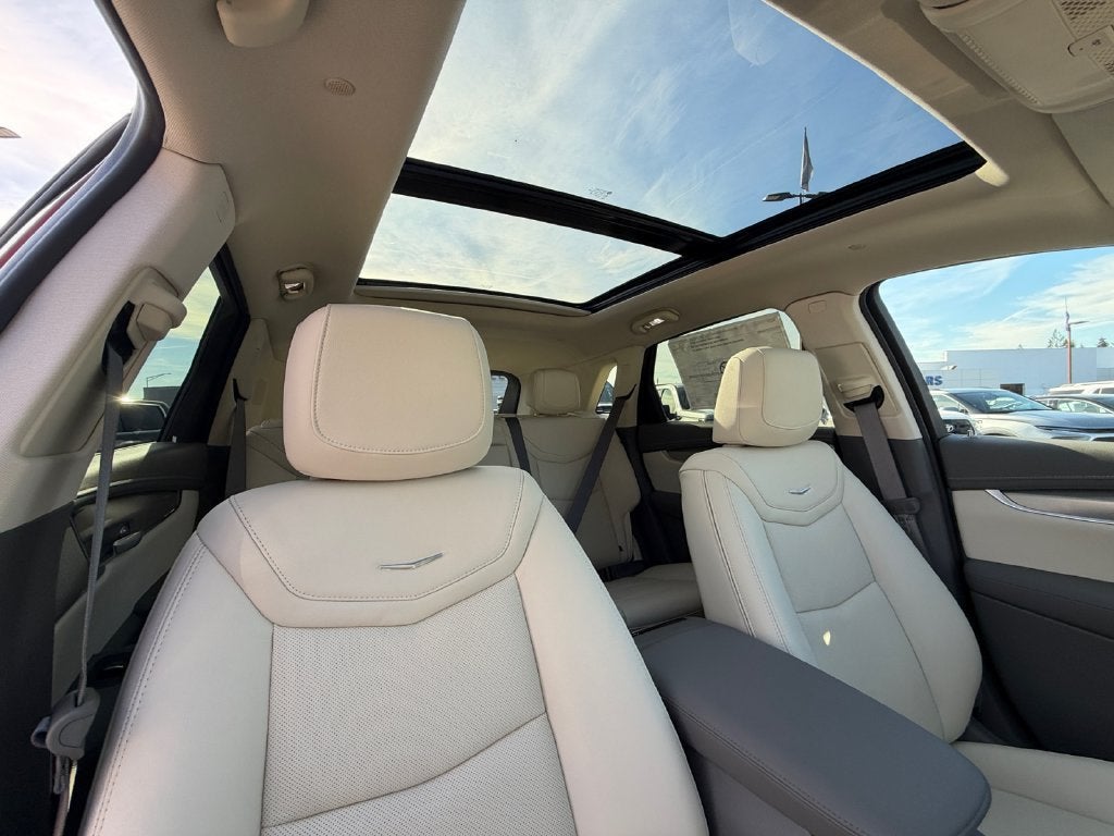 2026 Cadillac XT5 Premium Luxury