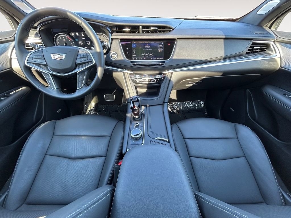 2025 Cadillac XT5 Sport