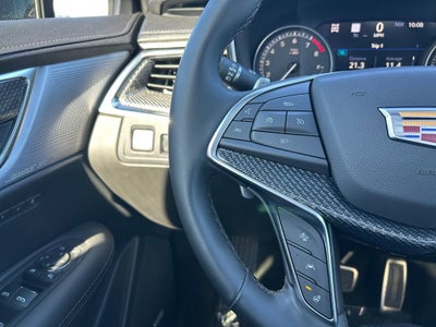 2025 Cadillac XT5 Sport